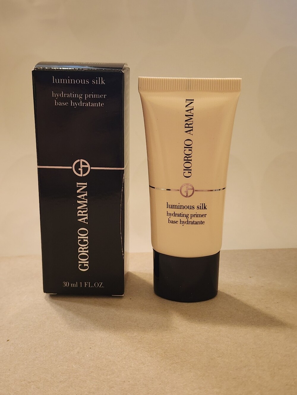 Giorgio Armani Luminous Silk Hydrating Primer - Beige
